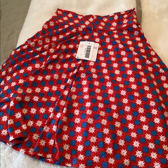 Lularoe girls skirt NWT Azure size 12 red white blue stretchy hang dry.❤️ - Picture 2 of 11